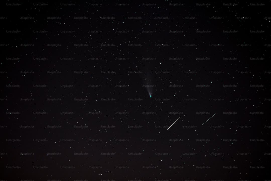 张小斐VOGUE金九封面 群星演绎各有千秋